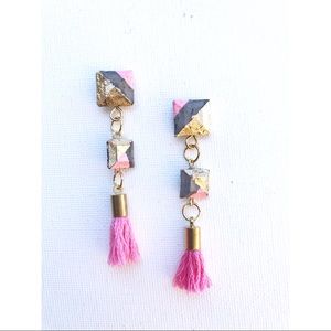 Concrete double square tassel earrings (pink)